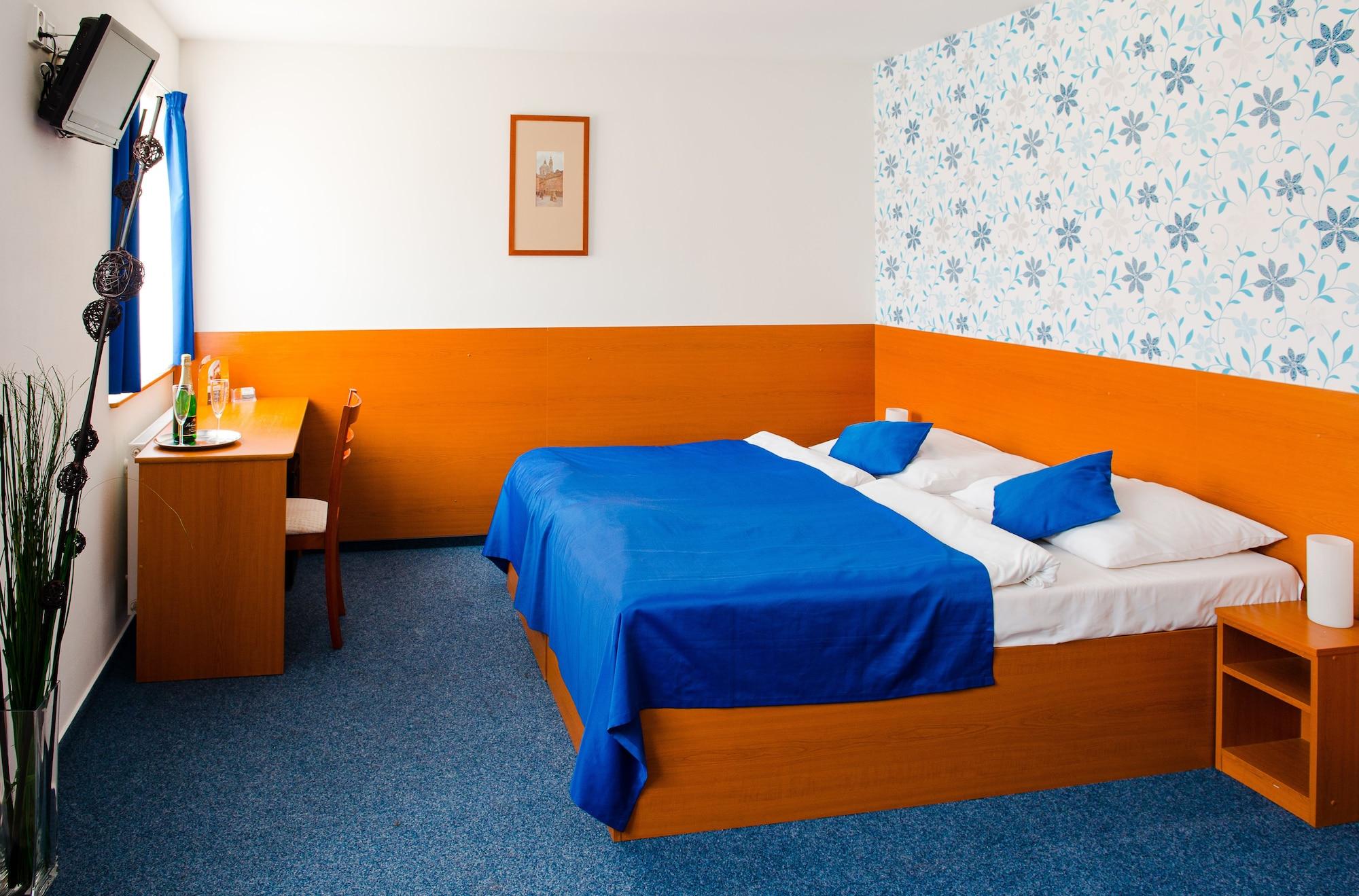 Adeba Hotel Prague Exterior photo