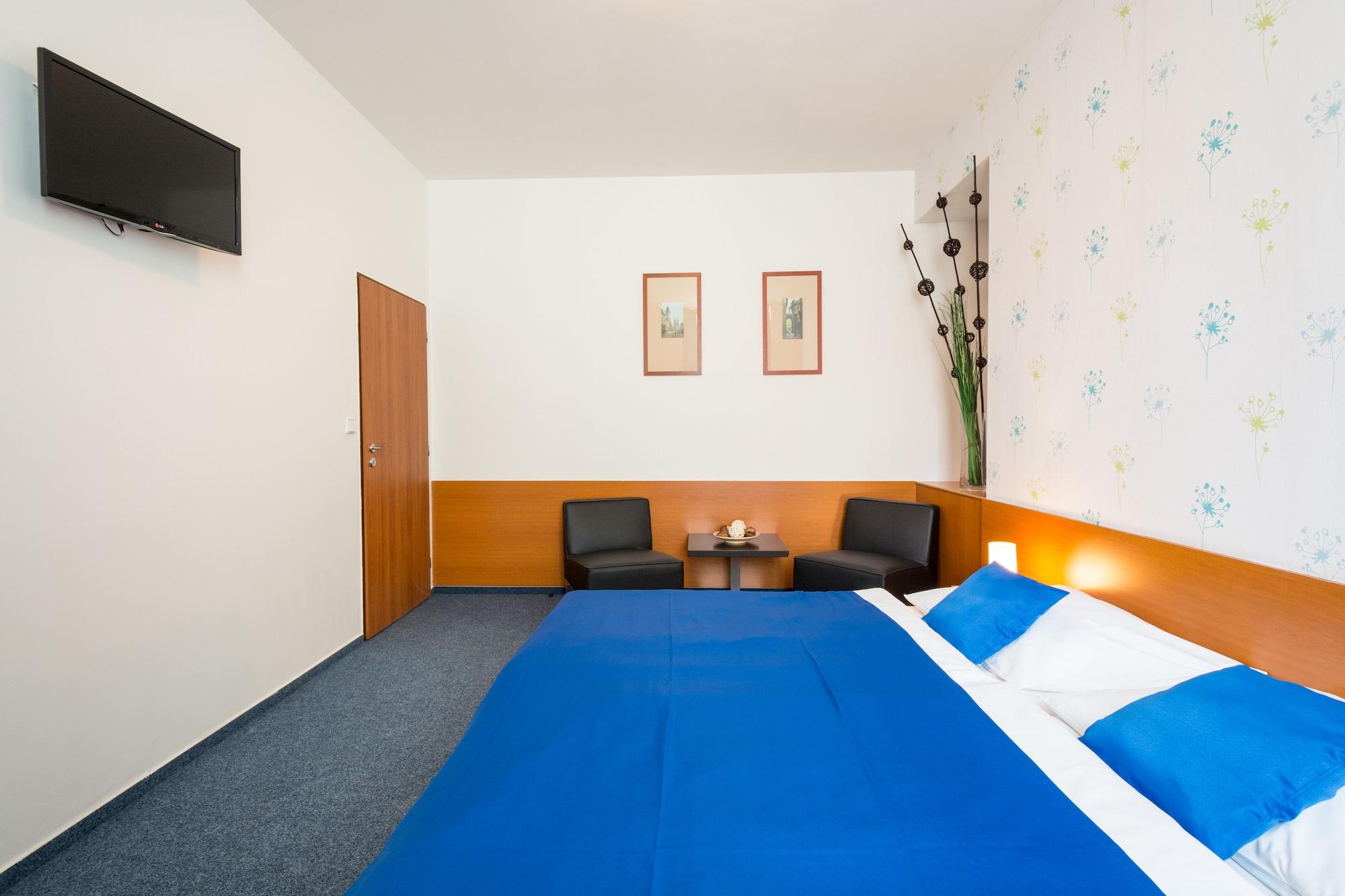 Adeba Hotel Prague Exterior photo