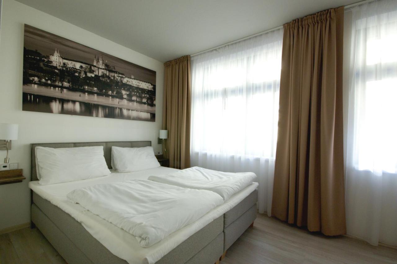 Adeba Hotel Prague Exterior photo