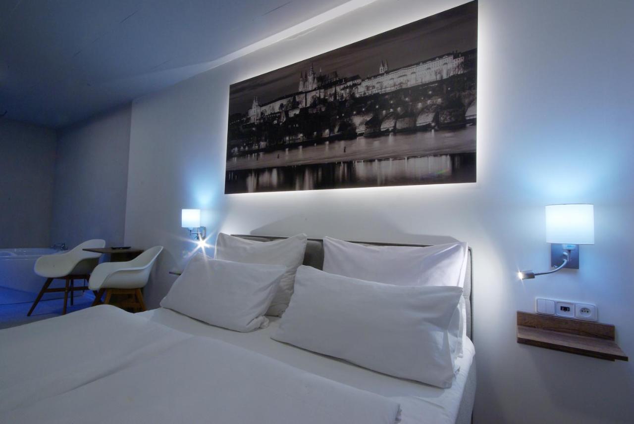 Adeba Hotel Prague Exterior photo