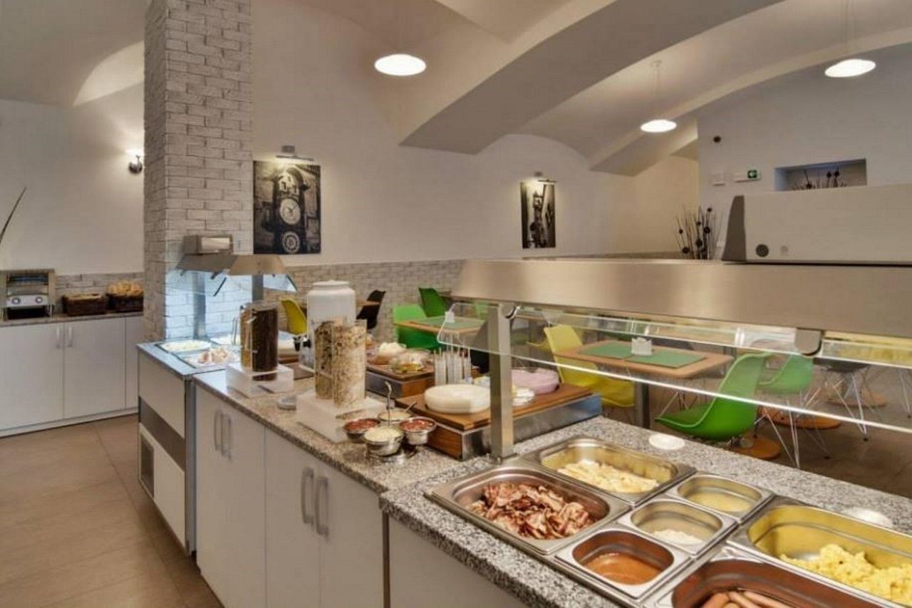 Adeba Hotel Prague Exterior photo